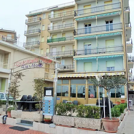 Hotel Lucerna-3